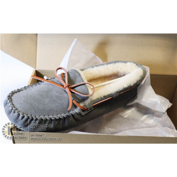 FIRESIDE BY DEAR FOAMS MOC LACE SCUFF SLIPPER FOR WOMEN SIZE 9