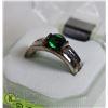 Image 1 : 925 STERLING SILVER RING WITH GREEN STONE