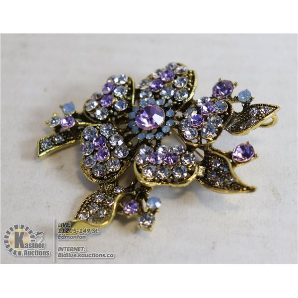 FLOWER RHINESTONE BROOCH