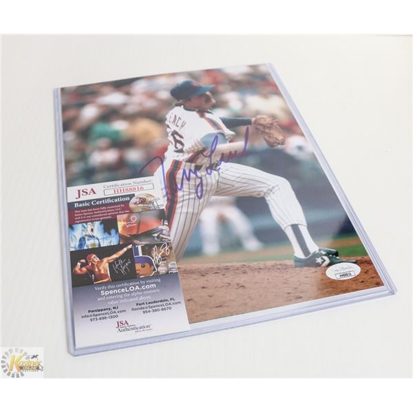 TERRY LEACH SIGNED 8 X 10 PHOTO (JSA COA)