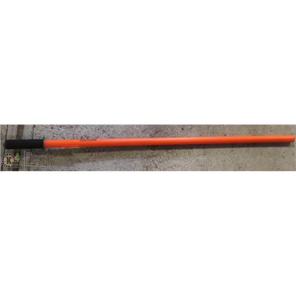 1 CATTLE RATTLE STICK FOR MOVING COWS 1 CATTLE RATTLE STICK FOR MOVING COWS. NON SHOCK. JUST RATTLE 