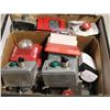 Image 1 : LOT OF FIRE ALARM BUTTONS AND SWITCHES