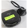 Image 1 : VINTAGE PANASONIC PORTABLE CD PLAYER