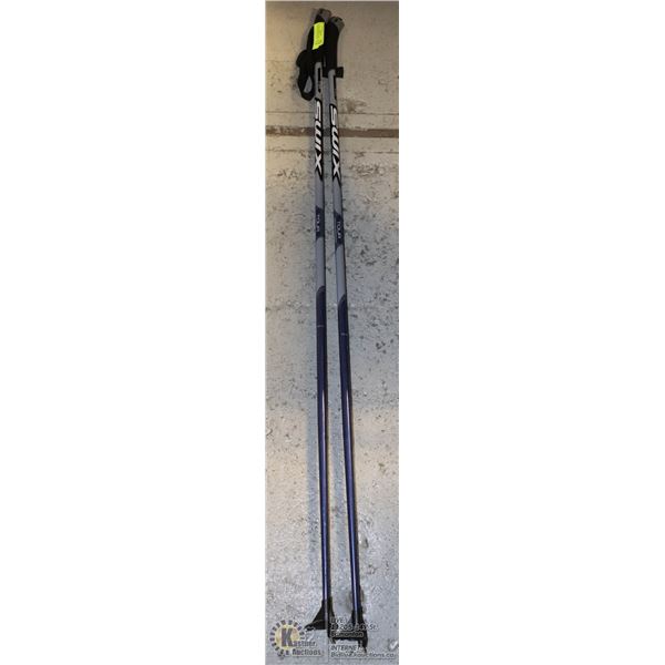 ALUMINUM SWIX POLES PAIR