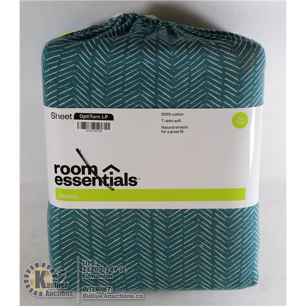 ROOM ESSENTIALS TWIN XL SHEET SET