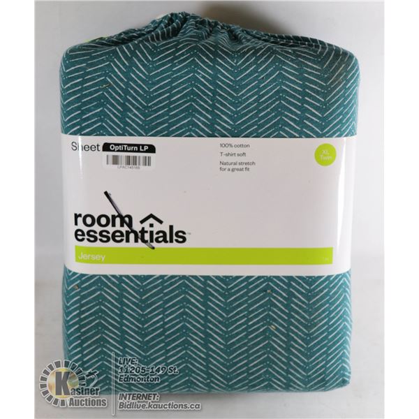 ROOM ESSENTIALS TWIN XL SHEET SET