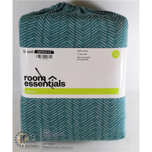 ROOM ESSENTIALS TWIN XL SHEET SET