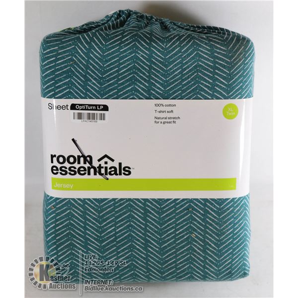ROOM ESSENTIALS TWIN XL SHEET SET