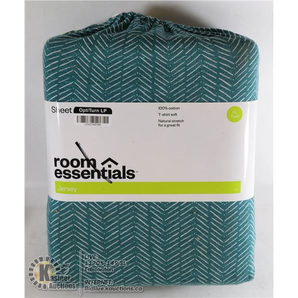 ROOM ESSENTIALS TWIN XL SHEET SET