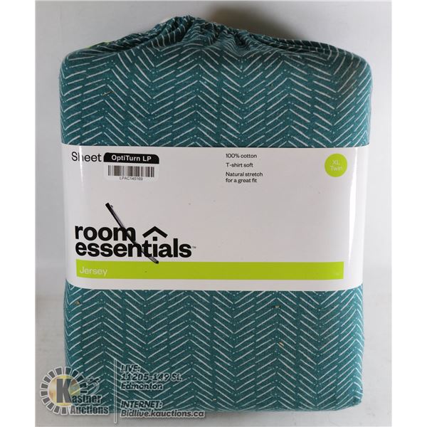 ROOM ESSENTIALS TWIN XL SHEET SET