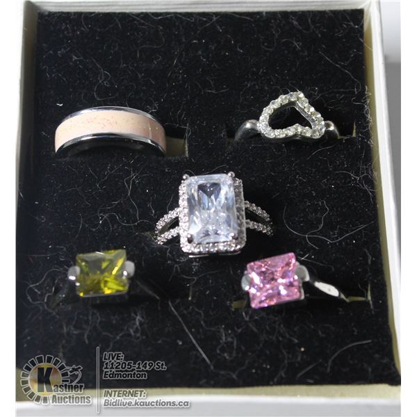 LOT OR VARIOUS FASHION RINGS WOOD, TURQOUISE, RINGS WITH STONES, FAUX JADE AND MORE