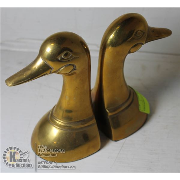 VINTAGE DUCK BRASS BOOK ENDS