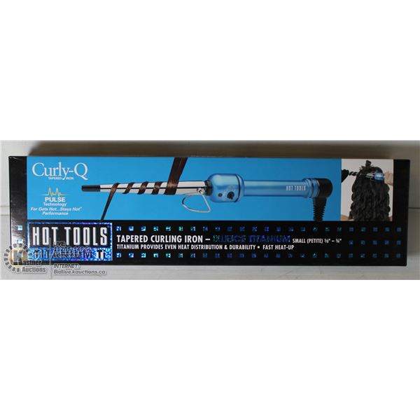 CURLY-Q TITANIUM CURLING IRON