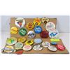 Image 1 : LOT OF VINTAGE PINBACKS ASSORTED