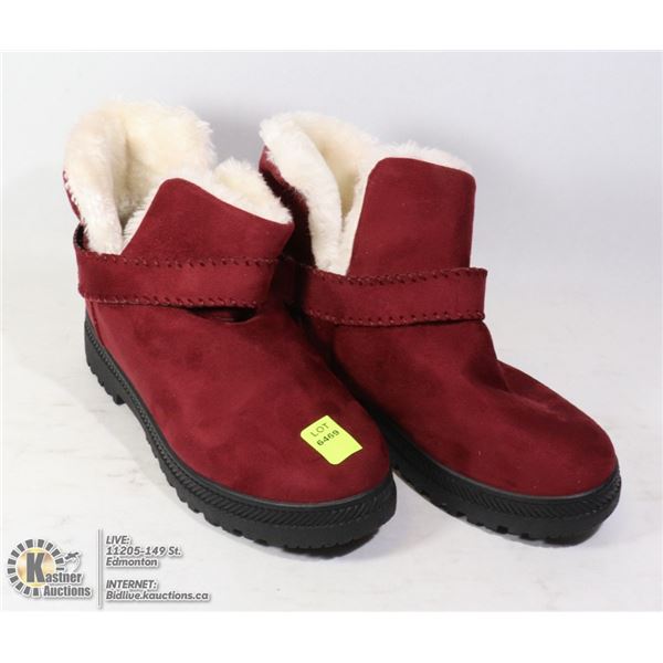 SIZE 35 WOMENS BOOTS