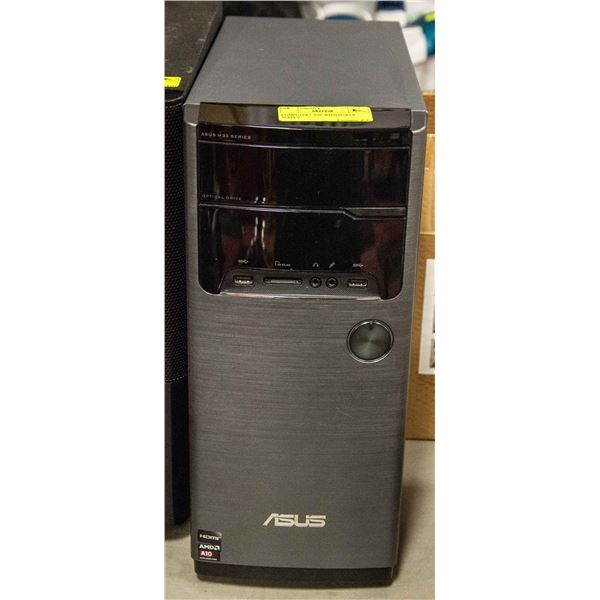 COMPUTER CASE WITH POWER SUPPLY THE MOTHERBOARD AND HARD DRIVE HAVE BEEN PULLED. THIS IS JUST THE CA