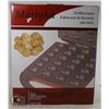 Image 1 : NEW 24 PIECES WALNUT COOKIE MAKER