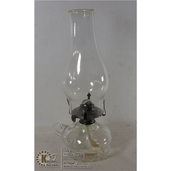 ANTIQUE OIL FINGER LAMP