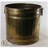 Image 1 : LARGE BRASS BUCKET