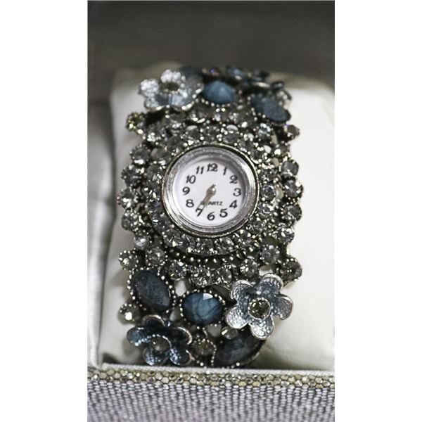 RHINESTONE BLUE DAISY EMBELLEISHED WATCH IN BOX