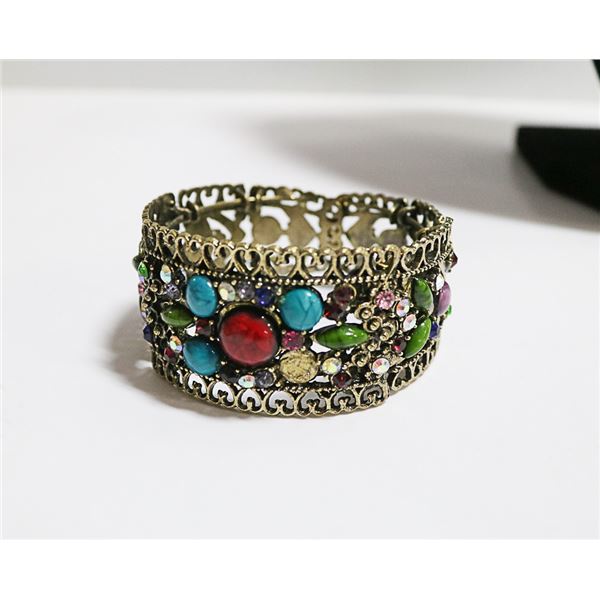 VINTAGE MULTI COLORED CLAMPER BRACELET