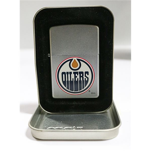 ZIPPO LIGHTER WITH OILERS LOGO