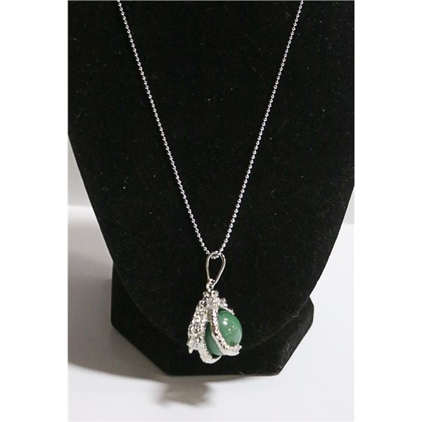 JADE STONE IN STAINLESS CLAW NECKLACE STAMPED 925