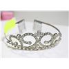 Image 1 : VINTAGE RHINESTONE TIARA