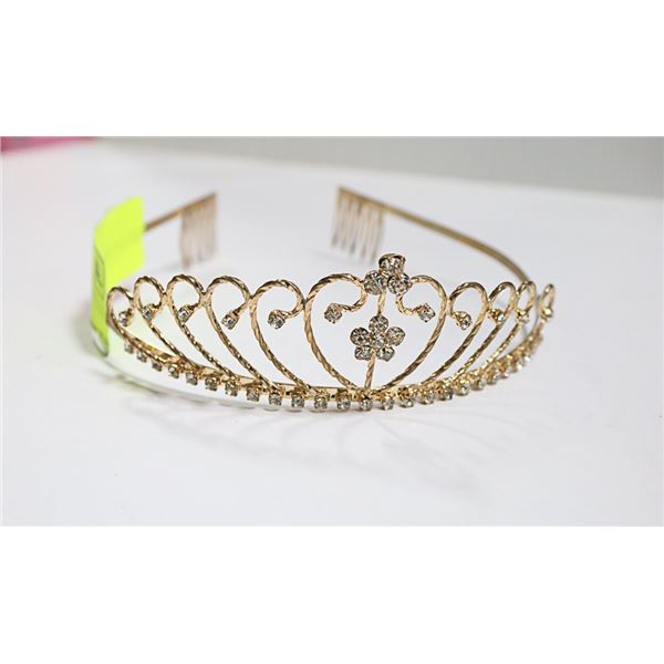 VINTAGE RHINESTONE TIARA