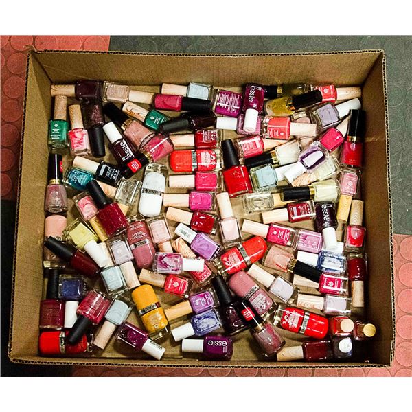 FLAT OF MANY VARITIES OF NAIL POLISH