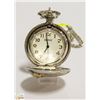 Image 1 : HUNTER CASE POCKET WATCH WITH CHAIN (BEARS)