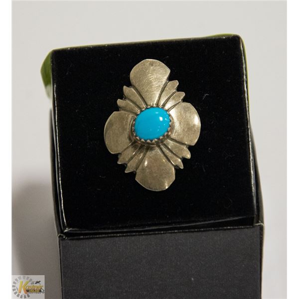 VINTAGE .925 SILVER AND TURQUOISE RING 1" HIGH