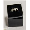 Image 1 : VINTAGE .925 SILVER FANCY DESIGN RING 5MM WIDE