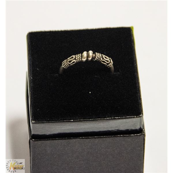 VINTAGE .925 SILVER RING SIZE 7