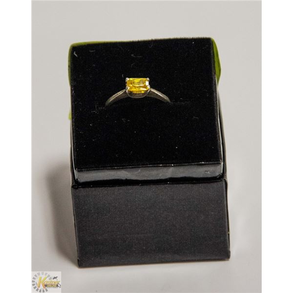 VINTAGE .925 SILVER PRINCESS CUT CITRINE RING SZ 8