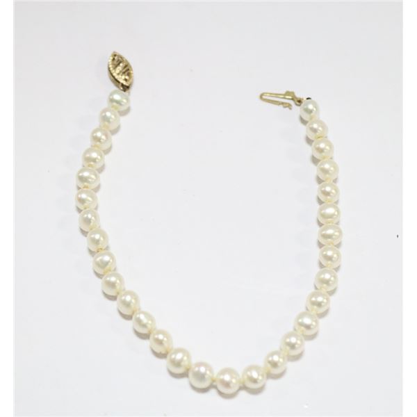 7.5 INCH PEARL BRACELET W 14K GOLD CLASP