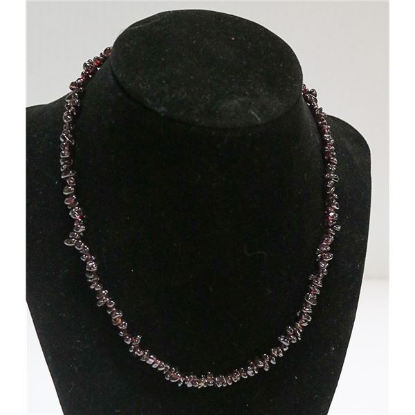 GARNET BEADED NECKLACE