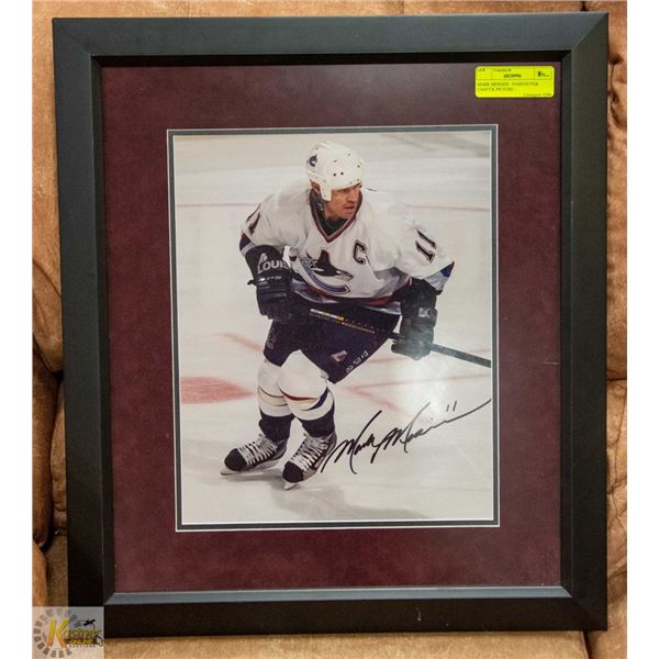 MARK MESSIER - VANCOUVER CANUCK PICTURE -