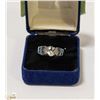 Image 1 : 925 SILVER RING SZ8 DIAMOND SAPPHIRE CENTRE