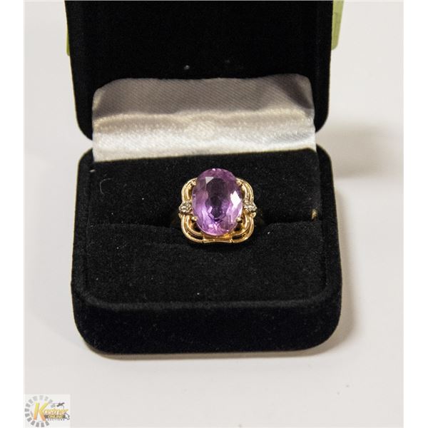 10K SZ 7.5 LARGE AMETHYST STONE WITH DIAMONDS