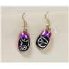 Image 1 : GLASS EARRINGS BLACK WITH PINK FOIL & SILVER PEACE