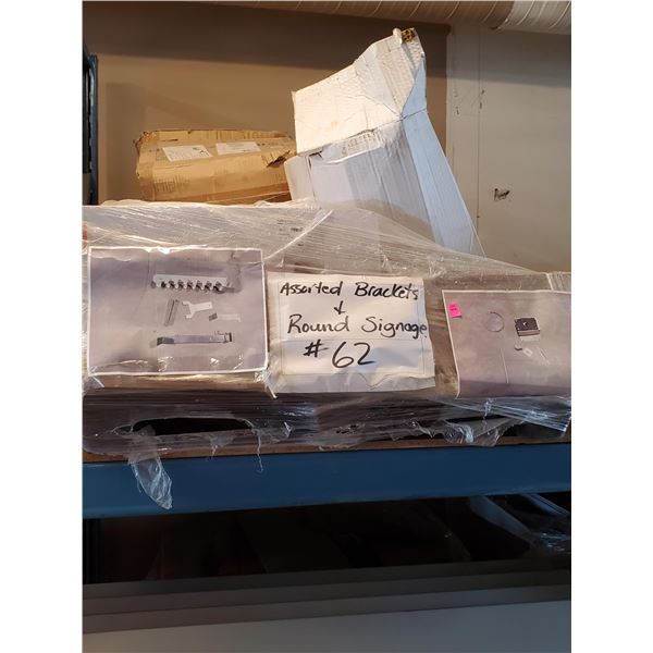 PALLET OF ASSORTED BRACKETS & ROUND SIGNAGE