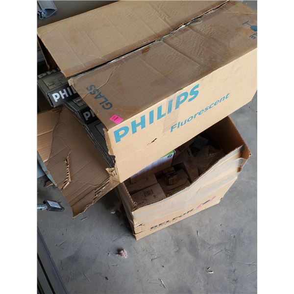 2 BOXES OF VARIOUS LIGHTING