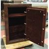 Image 2 : SAFE WITH COMBINATION INCLUDED