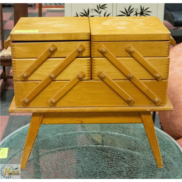 VINTAGE ACCORDIAN STYLE SEWING BOX WITH CONTENTS
