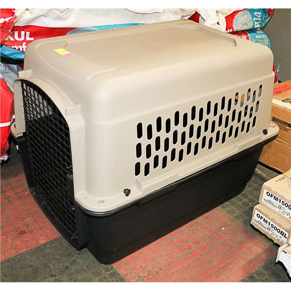 EXTRA LARGE DOG KENNEL