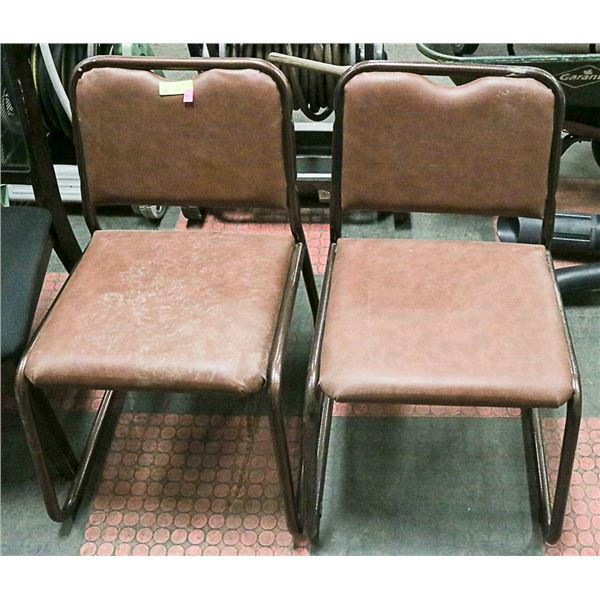 2 METAL CHAIRS WITH BROWN LEATHERETTE SEATS