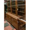 Image 3 : 75" X 75" APPROX. RETAIL DISPLAY CABINET