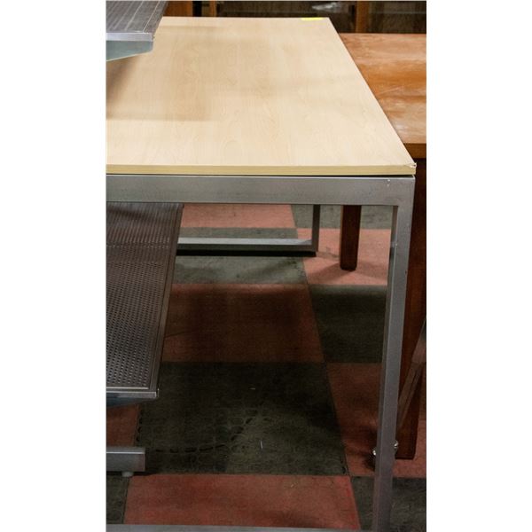 60" X 38.5" APPROX. RETAIL DISPLAY COUNTER