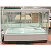 Image 1 : 48" X 38.5" APPROX. RETAIL DISPLAY CABINET